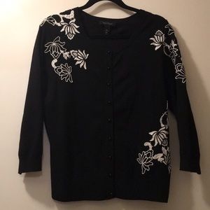 Cute Black Cardigan White Floral Embroidery Detail